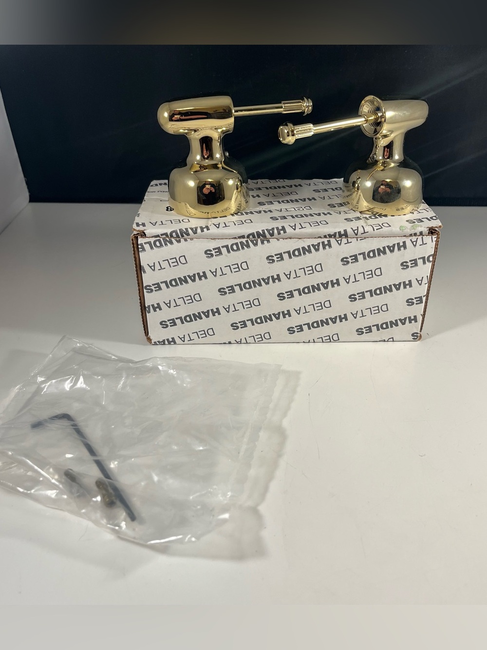 Delta H62 Polished Brass Classic Lever Bathroom Sink Handles No Accents- New NOS